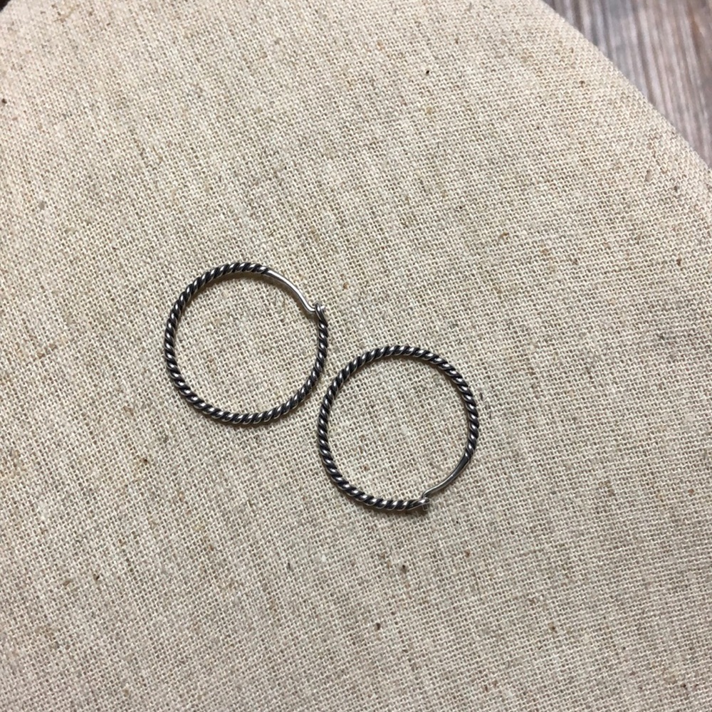 SALE!!! James Avery Twisted Hoops